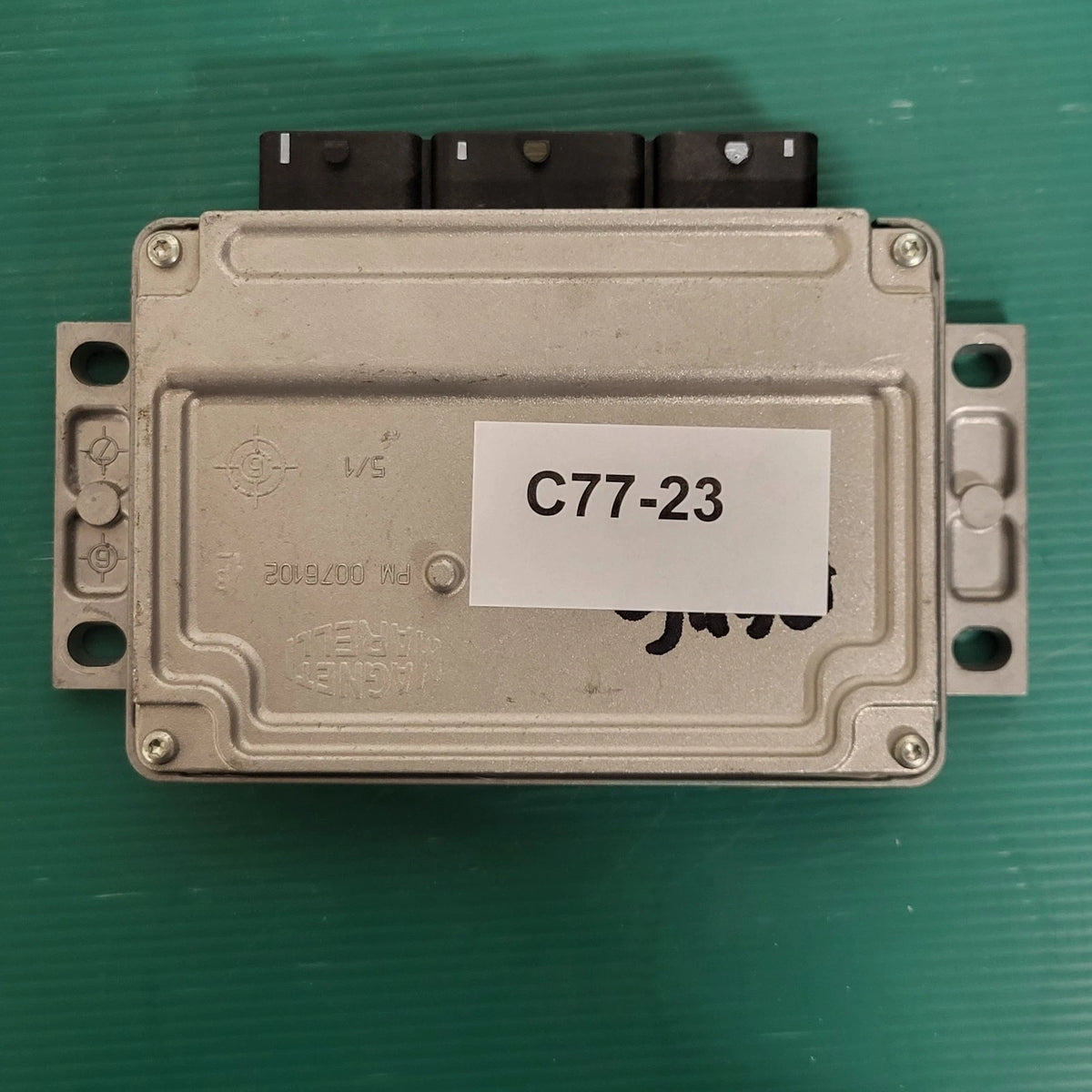 PEUGEOT CITROEN ECU / IAW 6LP2.05 / 9664164680 / 9664339980 / MAGNETI MARELLI - C77-23 - 3