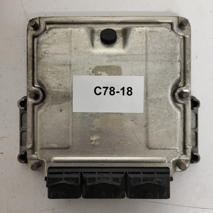 Renault Laguna ECU / 0281001934 / 8200039569 / 8200076093 / BOSCH