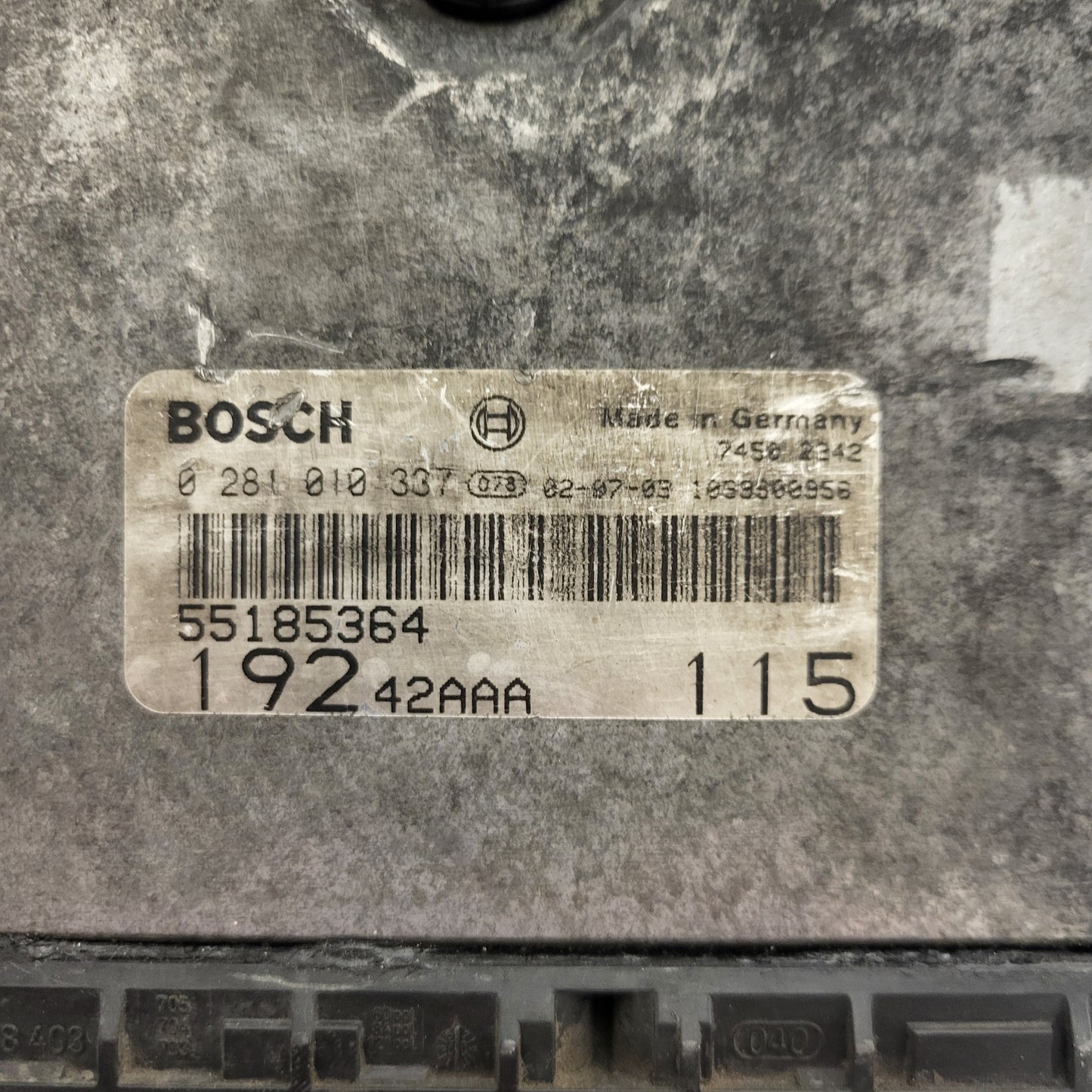 Fiat Stilo 1.9 JTD ECU / 0281010337 / 55185364 / BOSCH