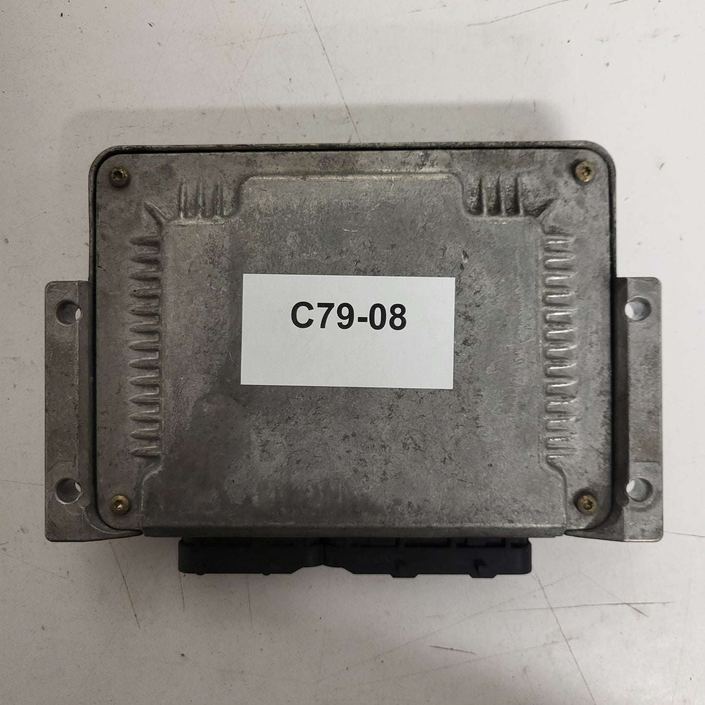 Fiat Stilo 1.9 JTD ECU / 0281010337 / 55185364 / BOSCH
