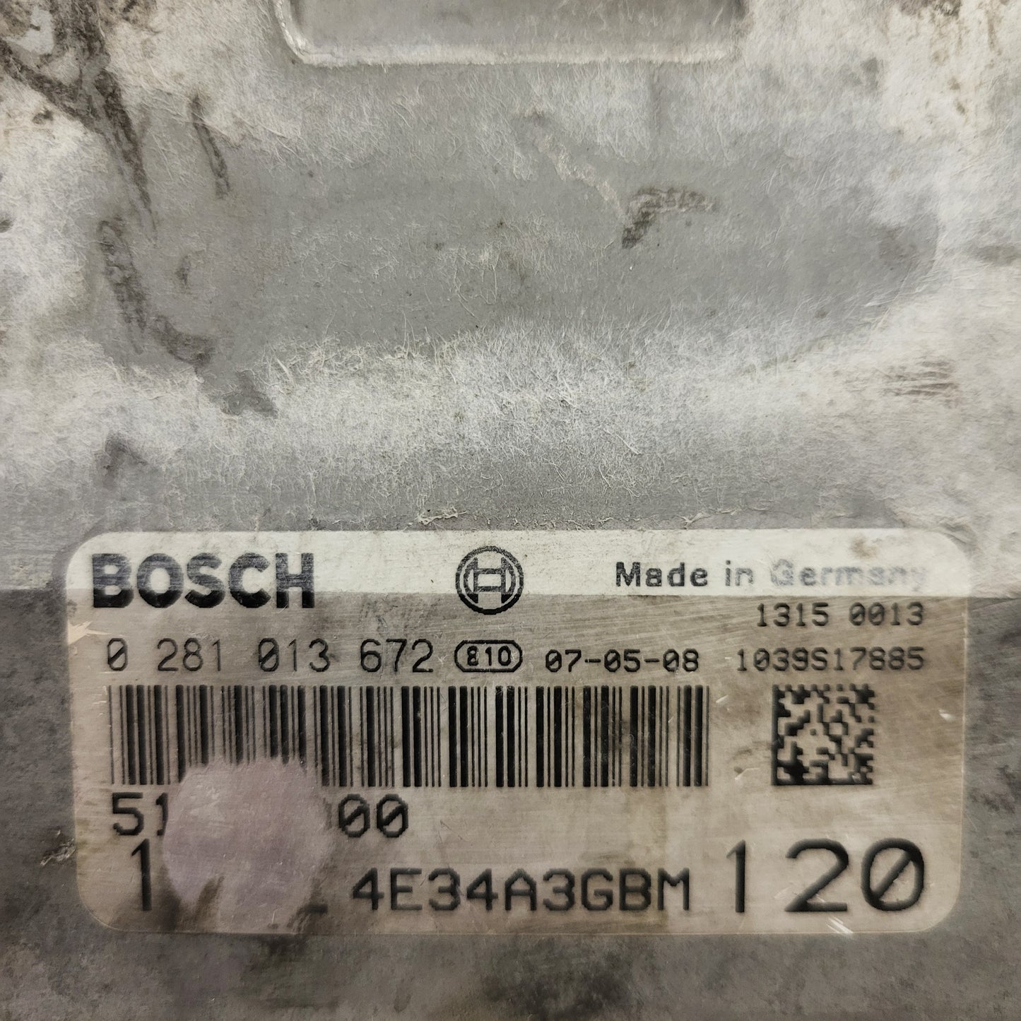 FIAT STILO 1.9 JTD ECU / 0281013672 / 51798000 / BOSCH