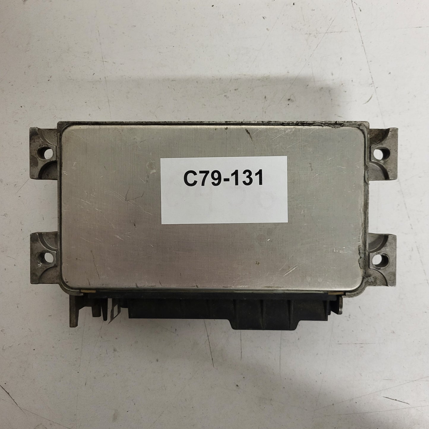 FIAT 500 0.9 ECU / IAW 16F.E0 / 46475180 / 61602.072.02 / MAGNETI MARELLI