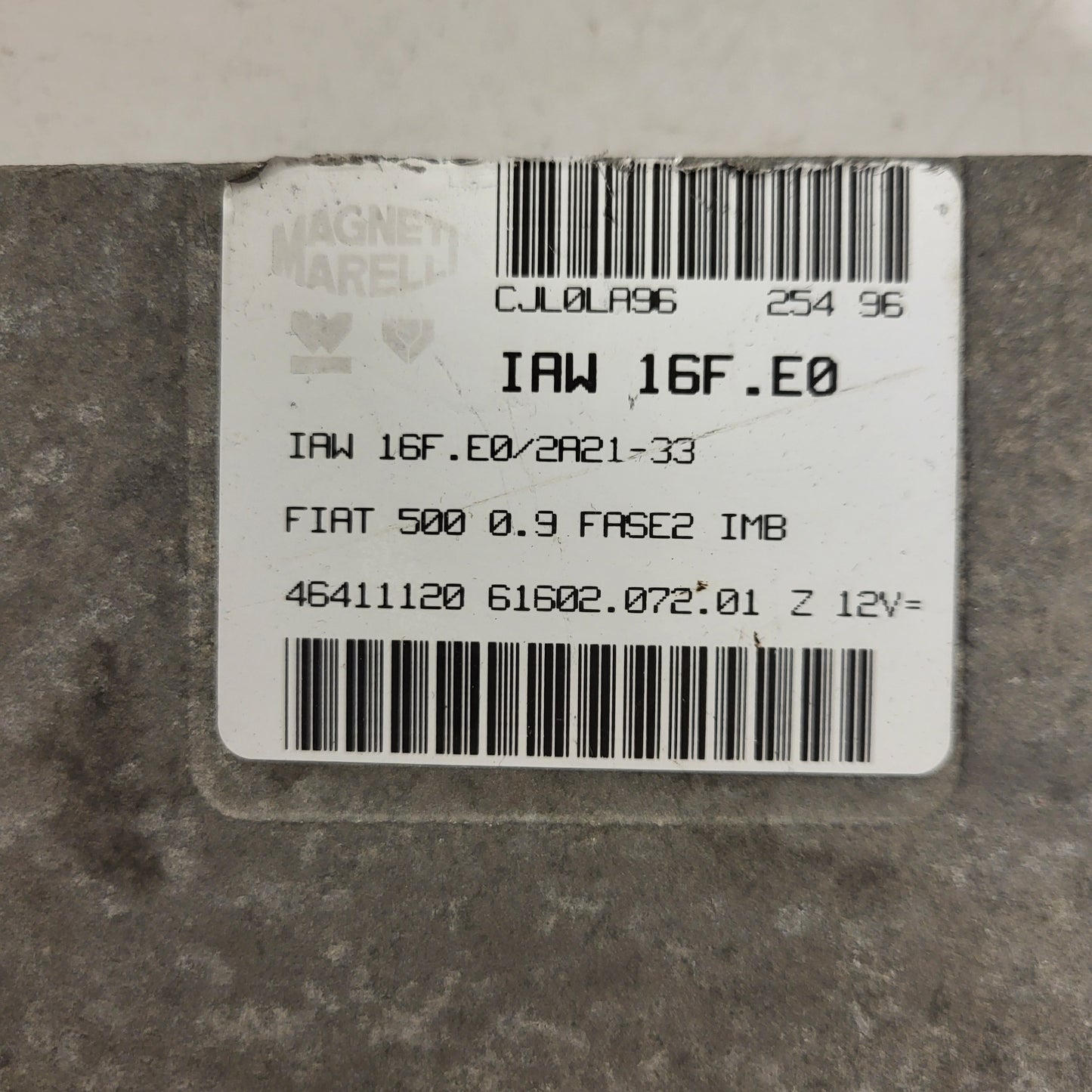 FIAT 500 0.9 ECU / IAW 16F.E0 / 46411120 / 61602.072.01 / MAGNETI MARELLI