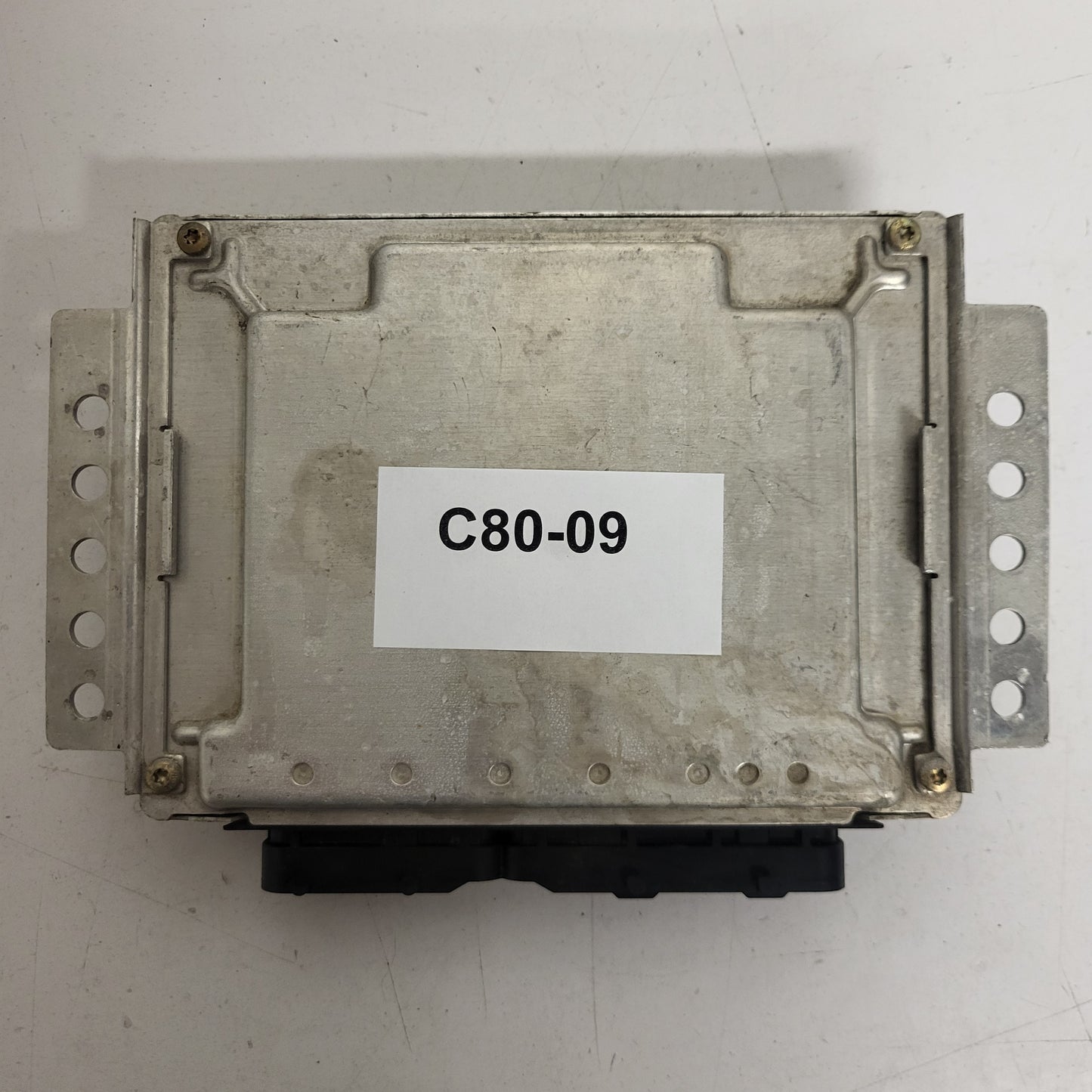 ALFA ROMEO 156 2.4 ECU / 0281010741 / 46801303 / BOSCH