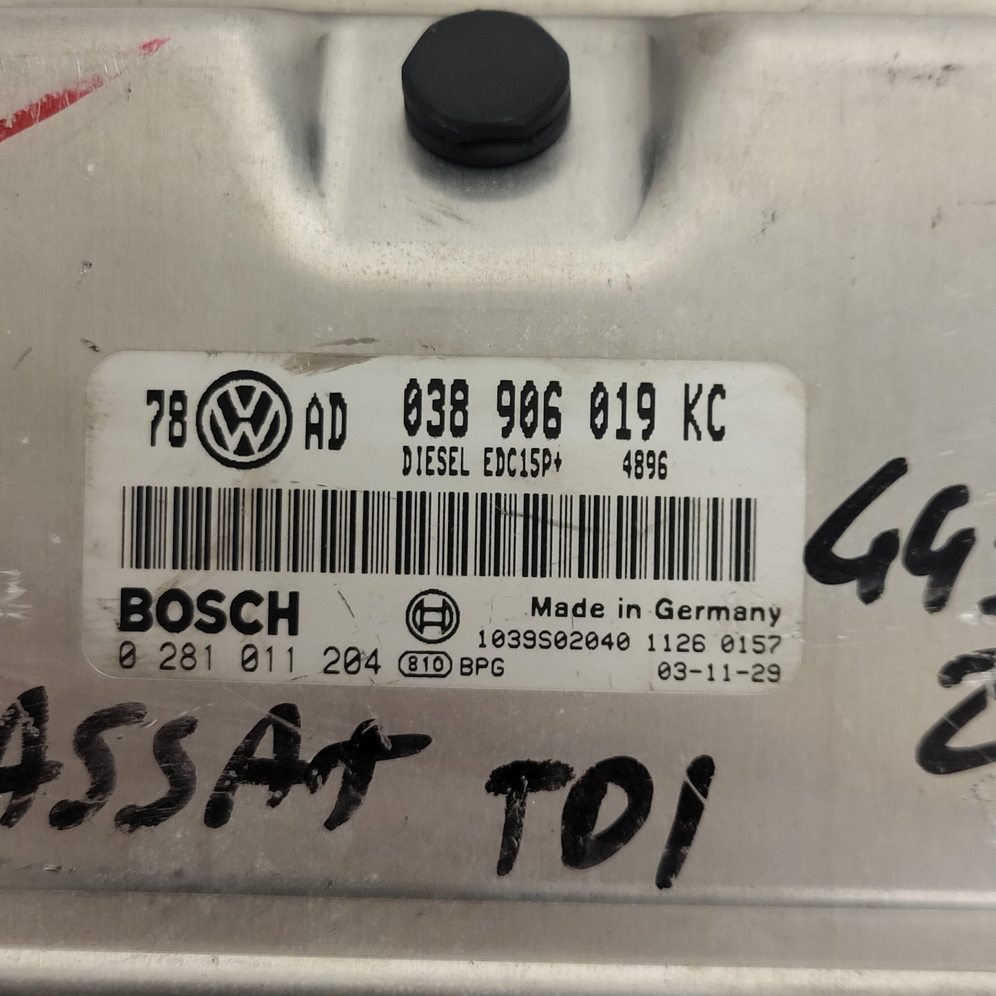 VW PASSAT ECU / 038906019GQ / 0281010941 / EDC15P+ / BOSCH