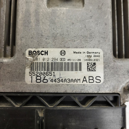 FIAT MULTIPLA ECU / 55200651 / 0281012294 / BOSCH