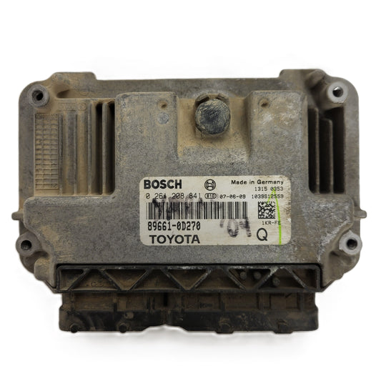 TOYOTA YARIS 1KR-FE ECU / 0261208841 / 89661-0D270 / BOSCH