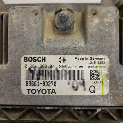 TOYOTA YARIS 1KR-FE ECU / 0261208841 / 89661-0D270 / BOSCH