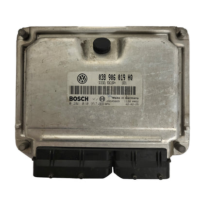 VW SEAT ECU / 038906019HQ / 0281010957 / EDC15P+ / BOSCH