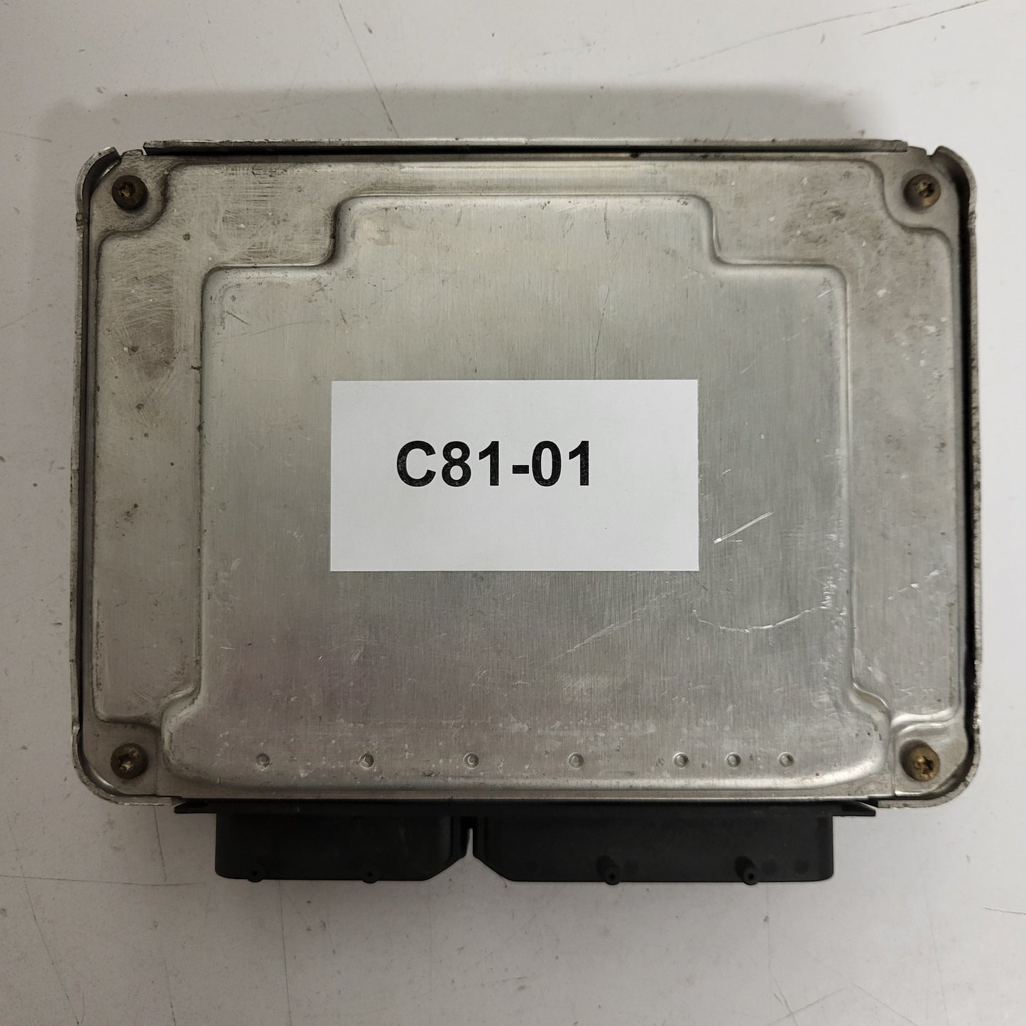 VW SEAT ECU / 038906019HQ / 0281010957 / EDC15P+ / BOSCH