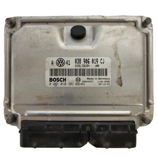 VW GOLF VAG ECU / 038906019CJ / 0281010302 / EDC15P+ / 28SA4557 / 038906019
