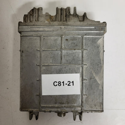 Renault Scenic 1.9 ECU / 0281010077 / 7700114644 / HOM7700111552 / BOSCH