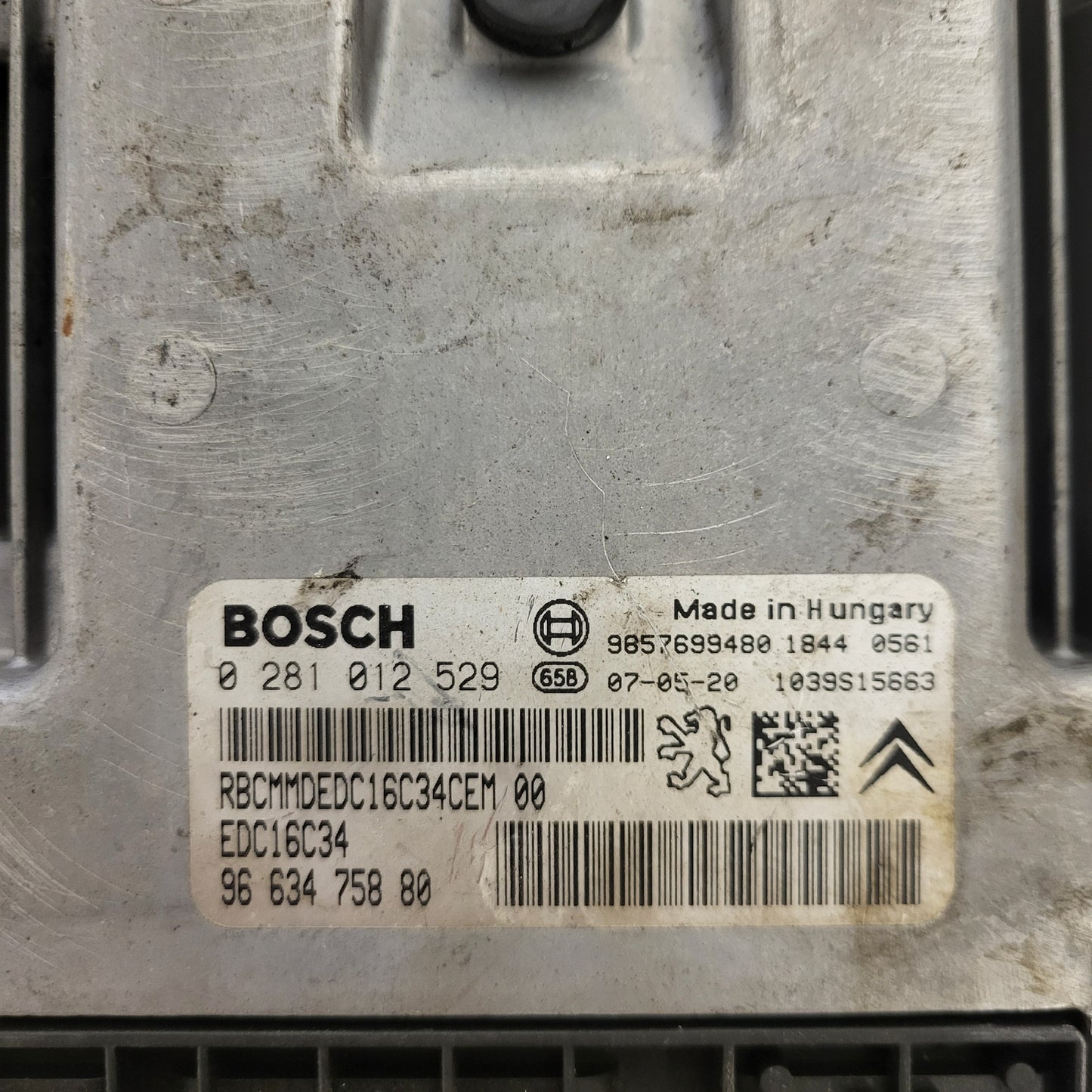 PEUGEOT CITROEN ECU / 0281012529 / 9663475880 / 9657699480 / EDC16C34 / BOSCH
