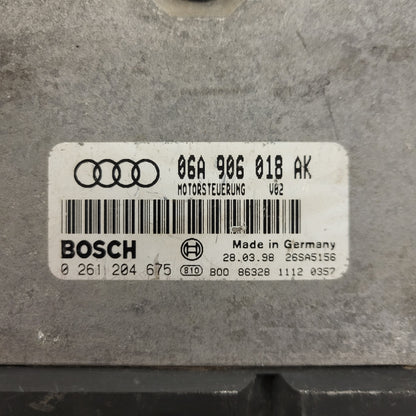 AUDI A3 ECU / 06A906018AK / 0261204675 / BOSCH
