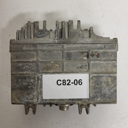 VW SEAT ECU / 0261203933/934 / 6K0906027D / BOSCH