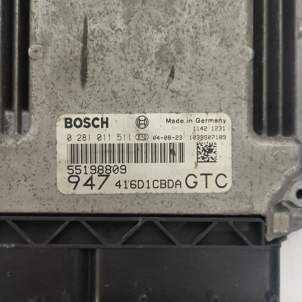ALFA ROMEO GT 1.9 JTD ECU / 0281011511 / 55198809 / BOSCH - C82-15 - 2