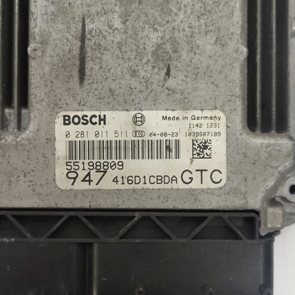 ALFA ROMEO GT 1.9 JTD ECU / 0281011511 / 55198809 / BOSCH - C82-15 - 2