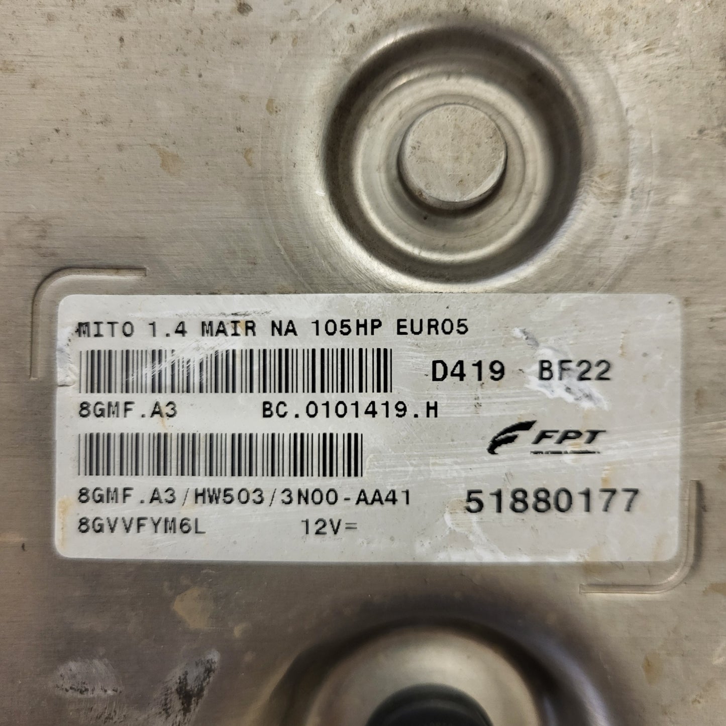 ALFA MITO ECU / 51880177 / 8GMF.A3 / HW503 / BF22 / FPT