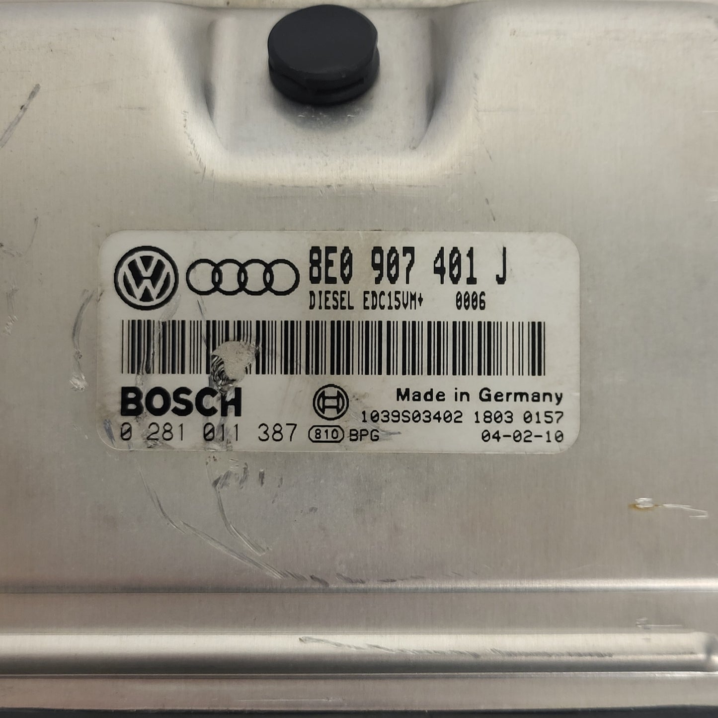 VW AUDI ECU / 0281011387 / 8E0907401J / EDC15VM+ / BOSCH