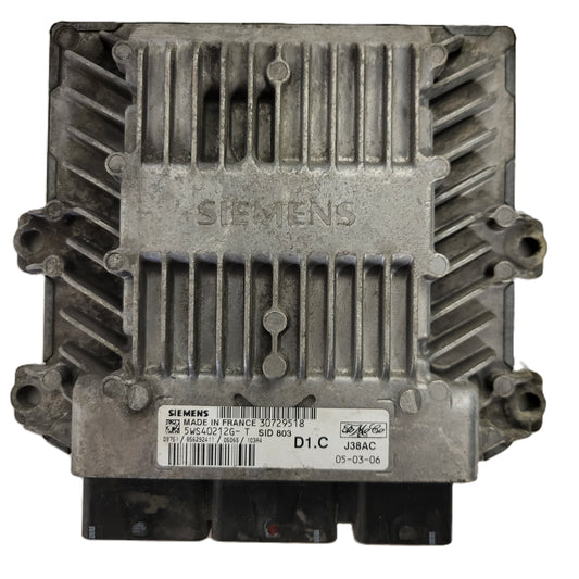 VOLVO ECU / 5WS40212G-T / 30729518 / SID803 / D1.C / SIEMENS