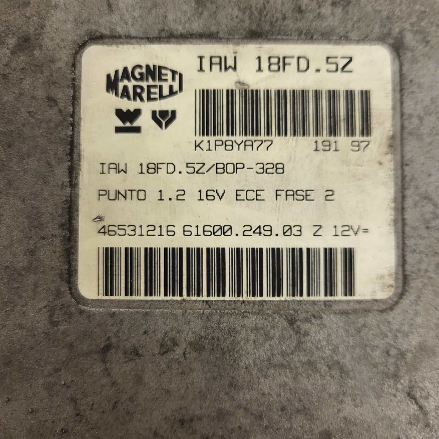 FIAT PUNTO 1.2 16V ECU / IAW 18FD.5Z / 46531216 / 61600.249.03 / MAGNETI MARELLI