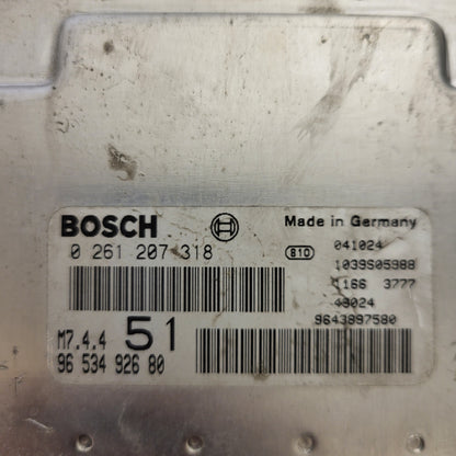 Citroex XSARA ECU / 0261207318 / 9653492680 / M7.4.4 / BOSCH