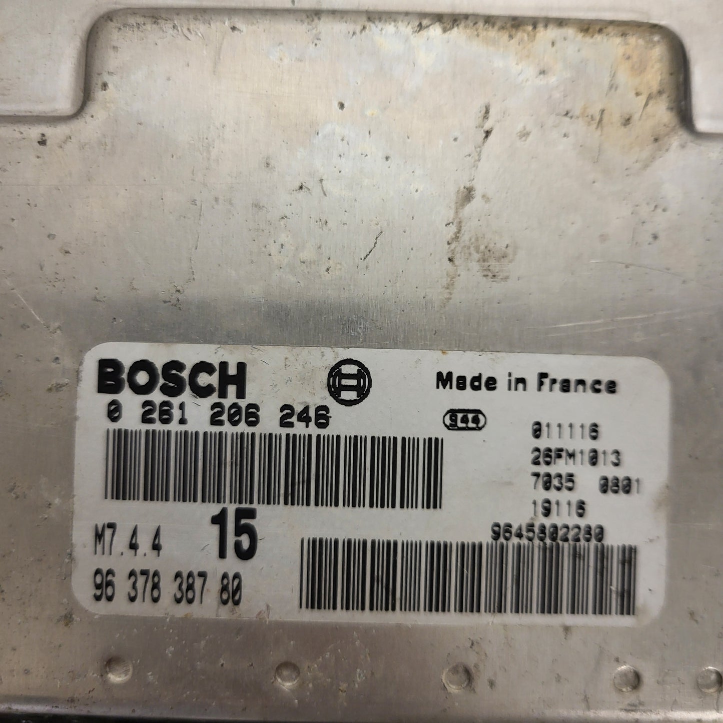 Peugeot Citroen ECU / 0261206246 / M7.4.4 / 9637838780 / BOSCH