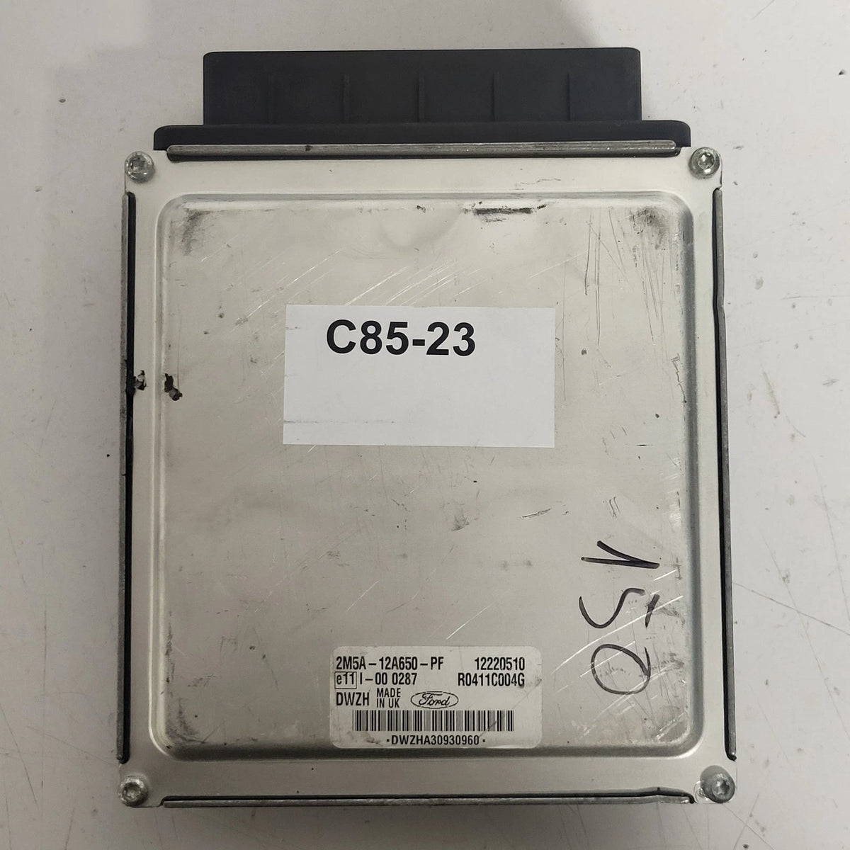 FORD FOCUS ECU / 2M5A-12A650-PF / 12220510 / R0411C004G / DWZH / DELPHI - C85-23 - 3