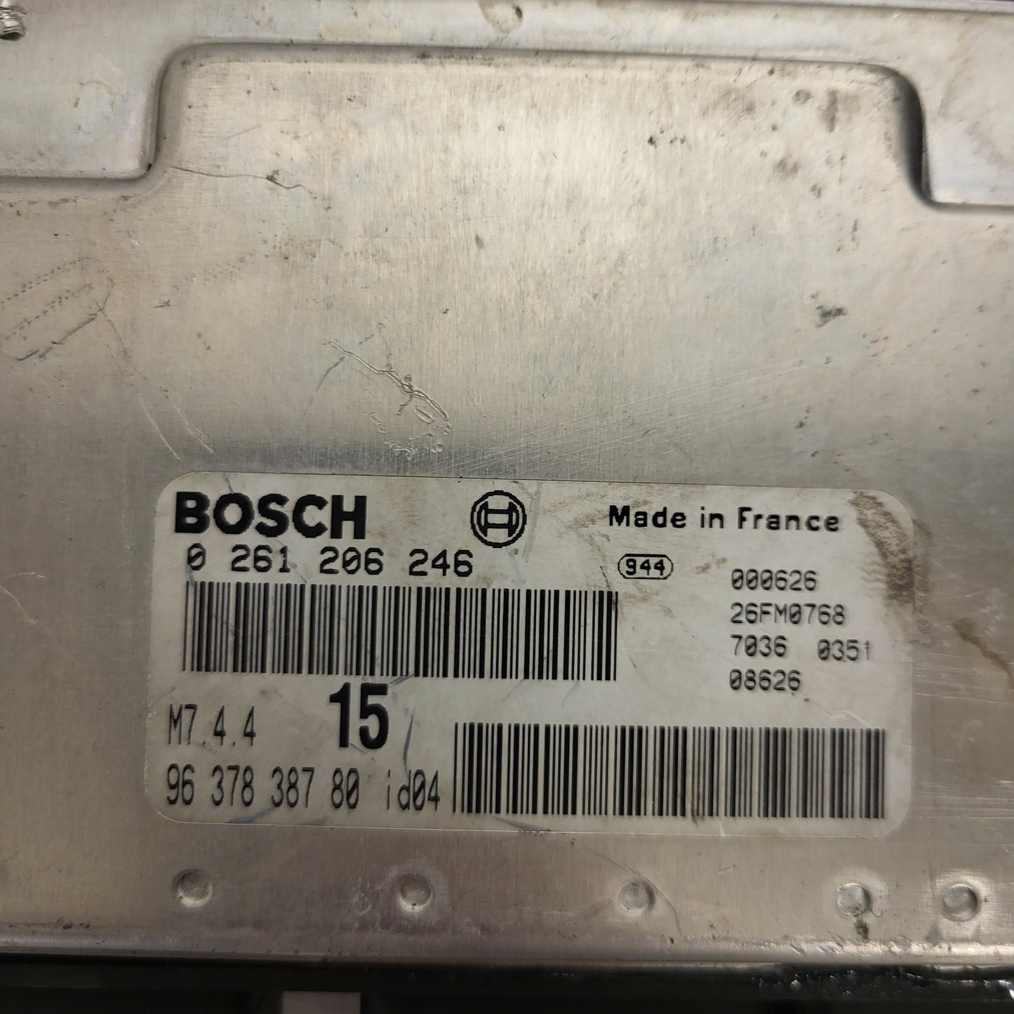 Peugeot Citroen ECU / 0261206246 / M7.4.4 / 9637838780 / BOSCH