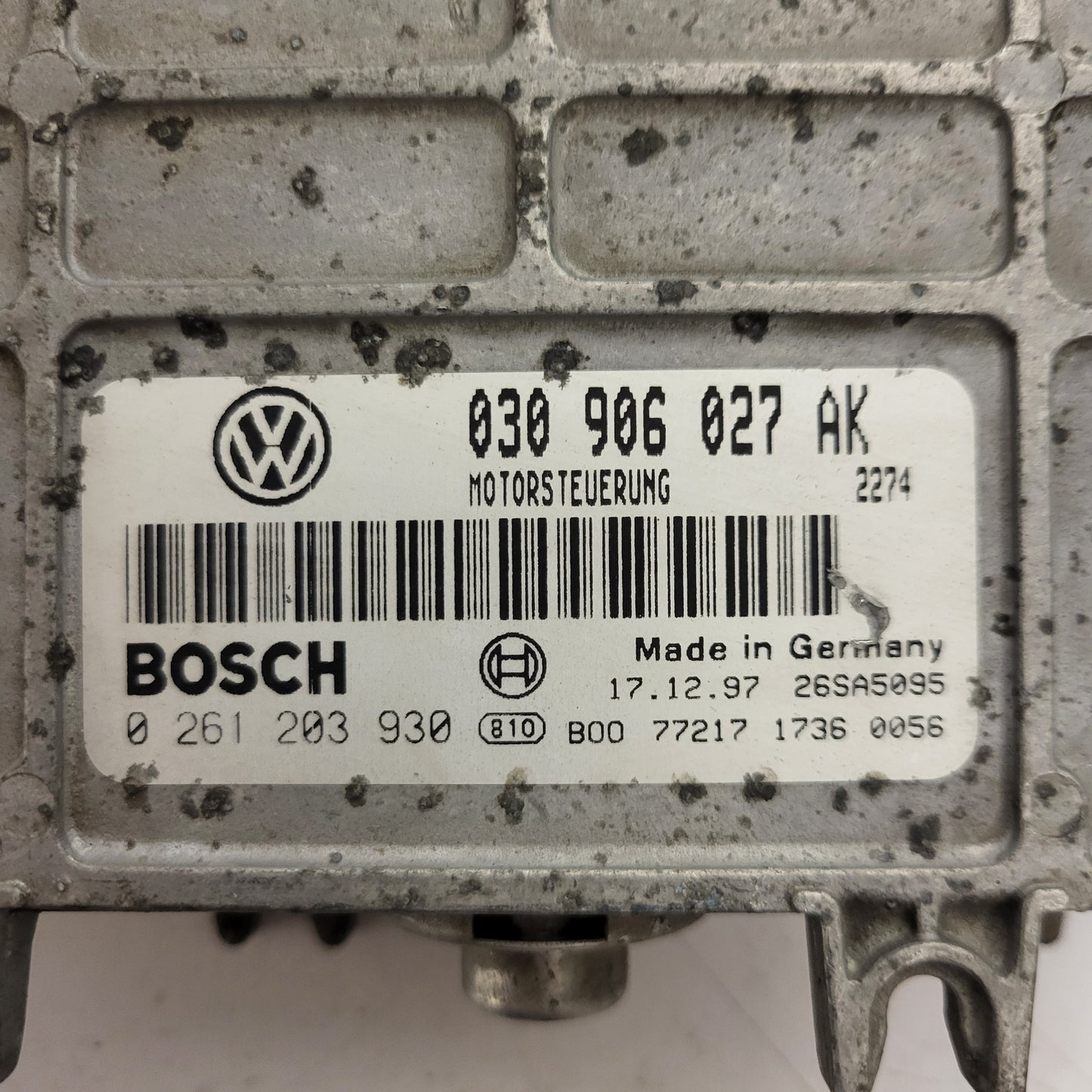 VW POLO AROSA ECU / 030906027AK / 0261203930 / BOSCH