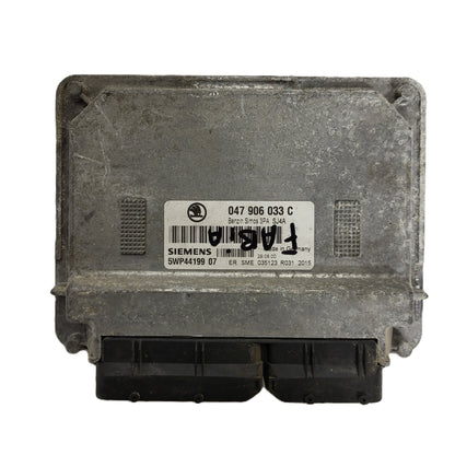 ŠKODA FABIA ECU / 047906033C / 5WP44199 07 / SIMOS 3PA / SIEMENS
