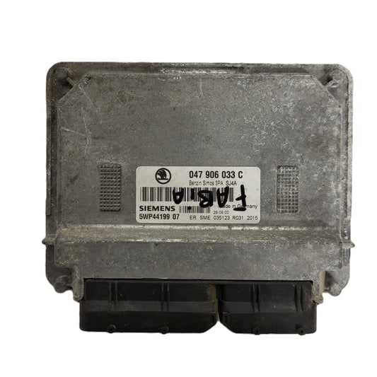 ŠKODA FABIA ECU / 047906033C / 5WP44199 07 / SIMOS 3PA / SIEMENS