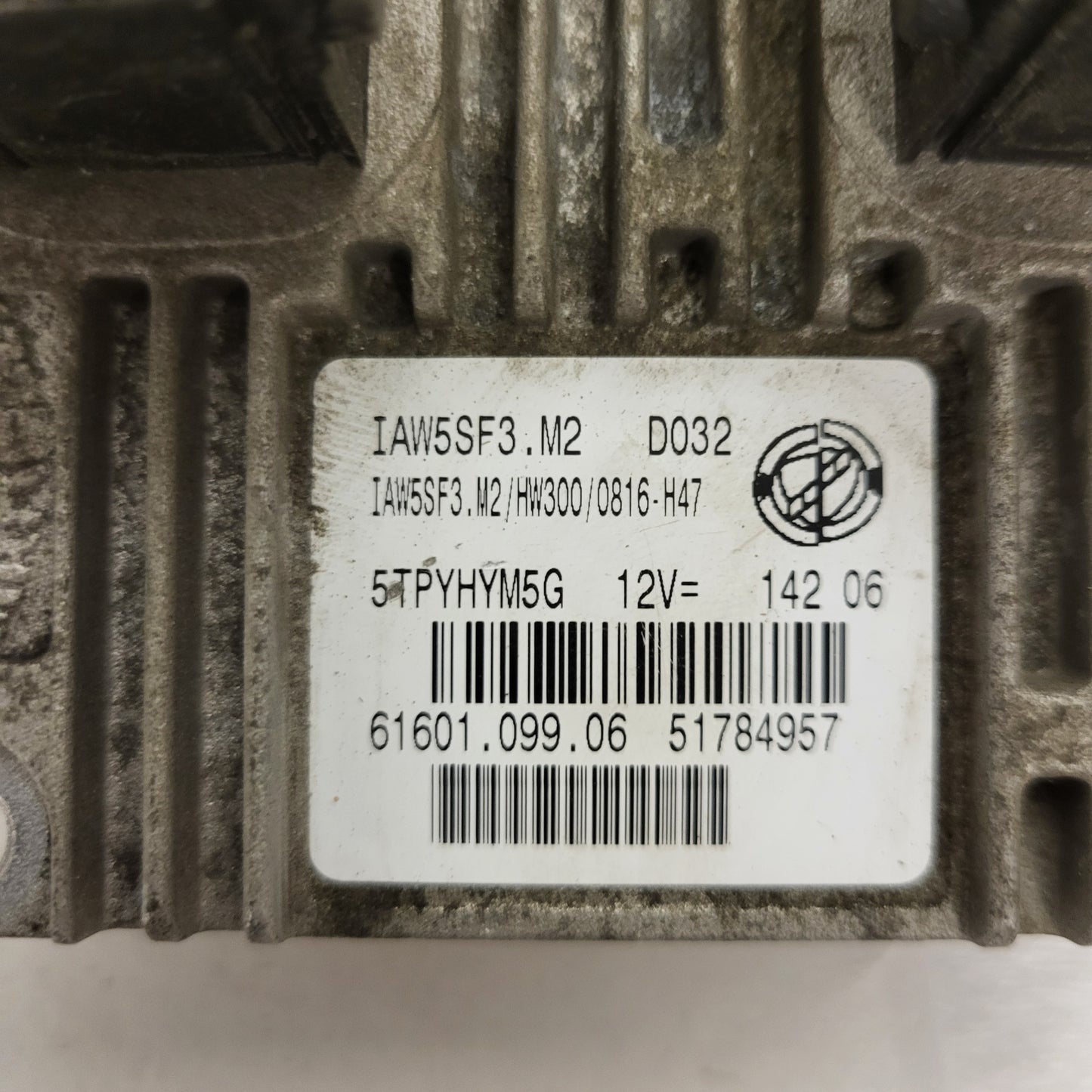 FIAT GRANDE PUNTO ECU / IAW 5SF3.M2 / HW300 / 51784957 / IAW5SF3.M2 61601.099.06