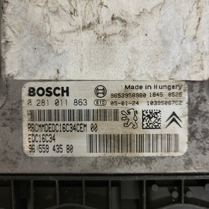 Peugeot Citroen ECU / 0281011863 / 9655943580 / EDC16C34 / BOSCH