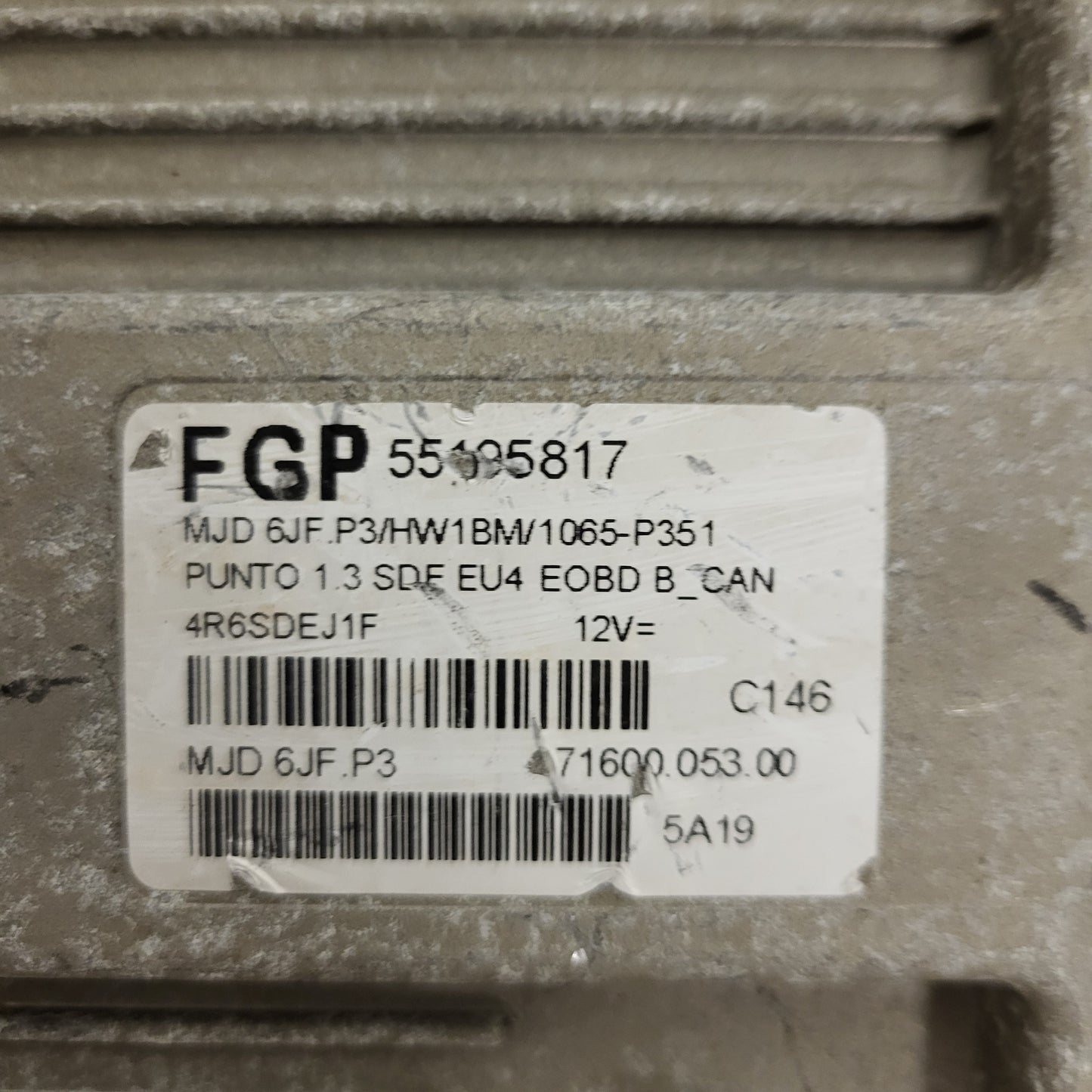FIAT PUNTO ECU / MJD 6JF.P3 / 55195817 / HW1BM / 71600.053.00 / MAGNETI MARELLI