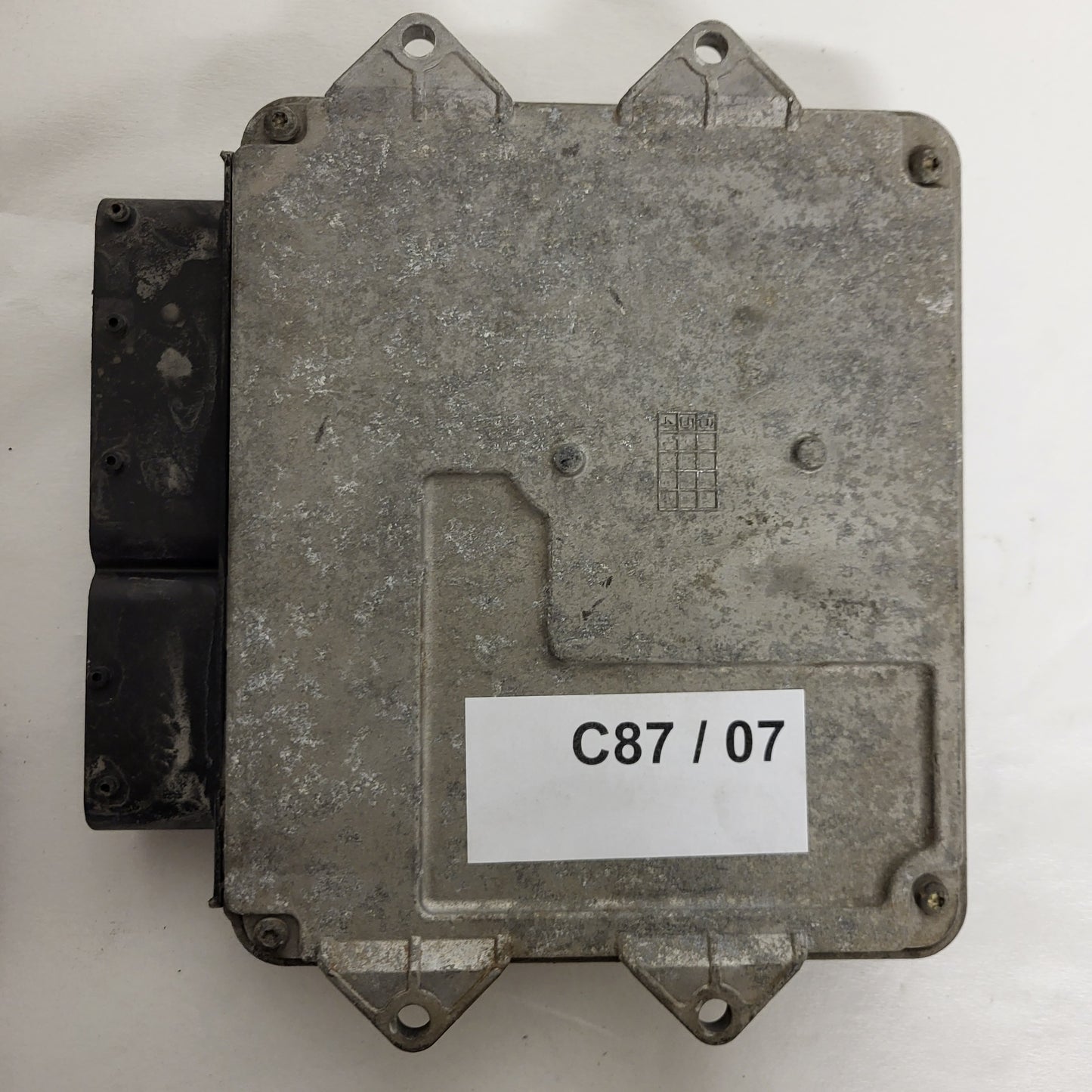 FIAT PUNTO ECU / MJD 6JF.P3 / 55195817 / HW1BM / 71600.053.00 / MAGNETI MARELLI