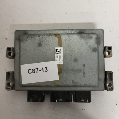 RENAULT ECU / S120201109A / SIM32 / 8200473744 / 8200400246 / SIEMENS
