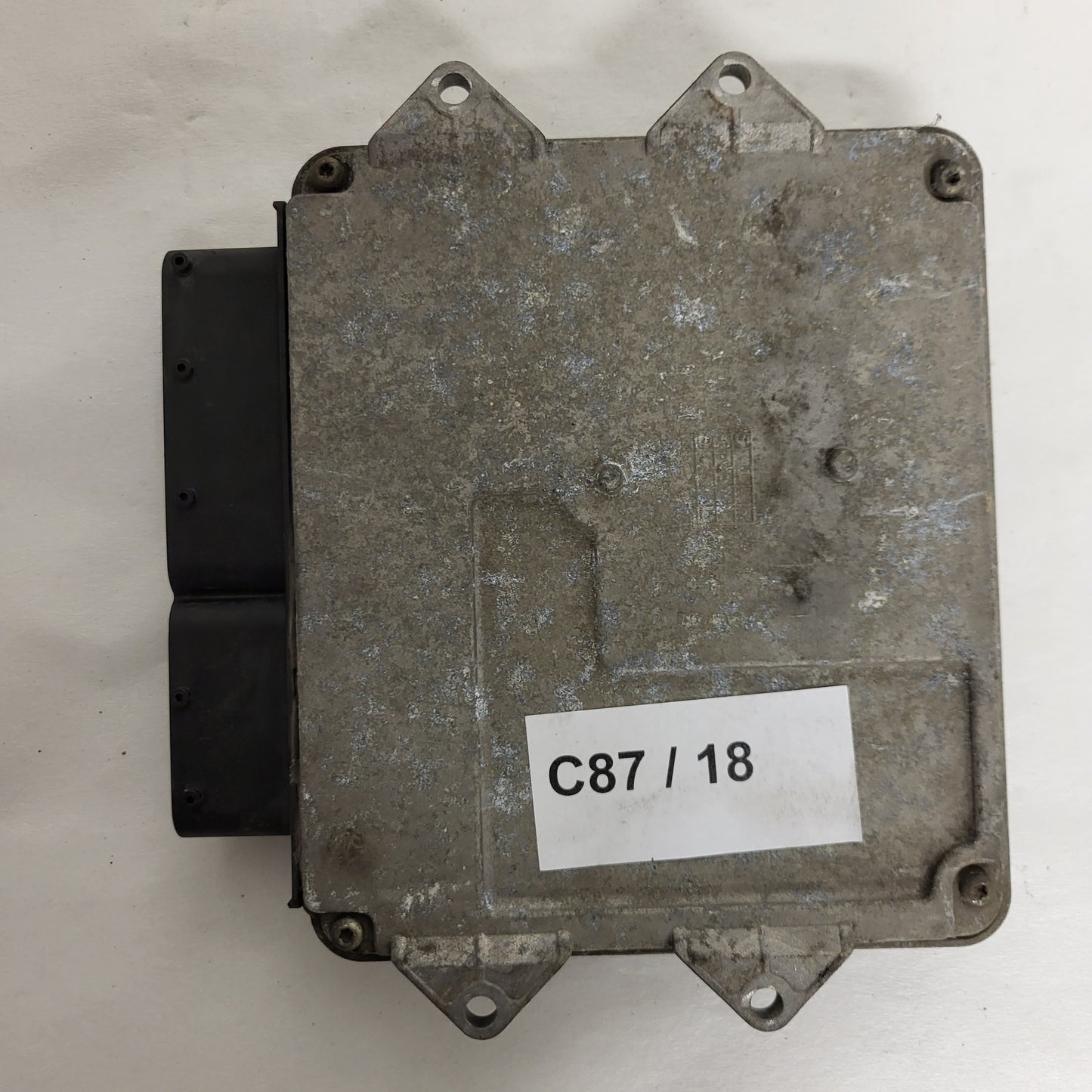 FIAT PUNTO ECU / MJD 6JF.P3 / 55195817 / HW1BM / 71600.053.00 / MAGNETI MARELLI
