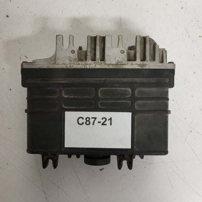 VW GOLF 3 ECU / 0261203304/305 / 032906026E / BOSCH