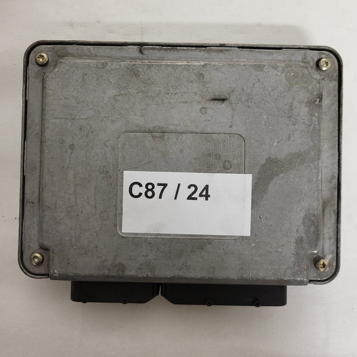 VW ECU / 036906034DG / IAW 4MV.DG / IAW4MV.DG / 61601.018.09 / MAGNETI MARELLI