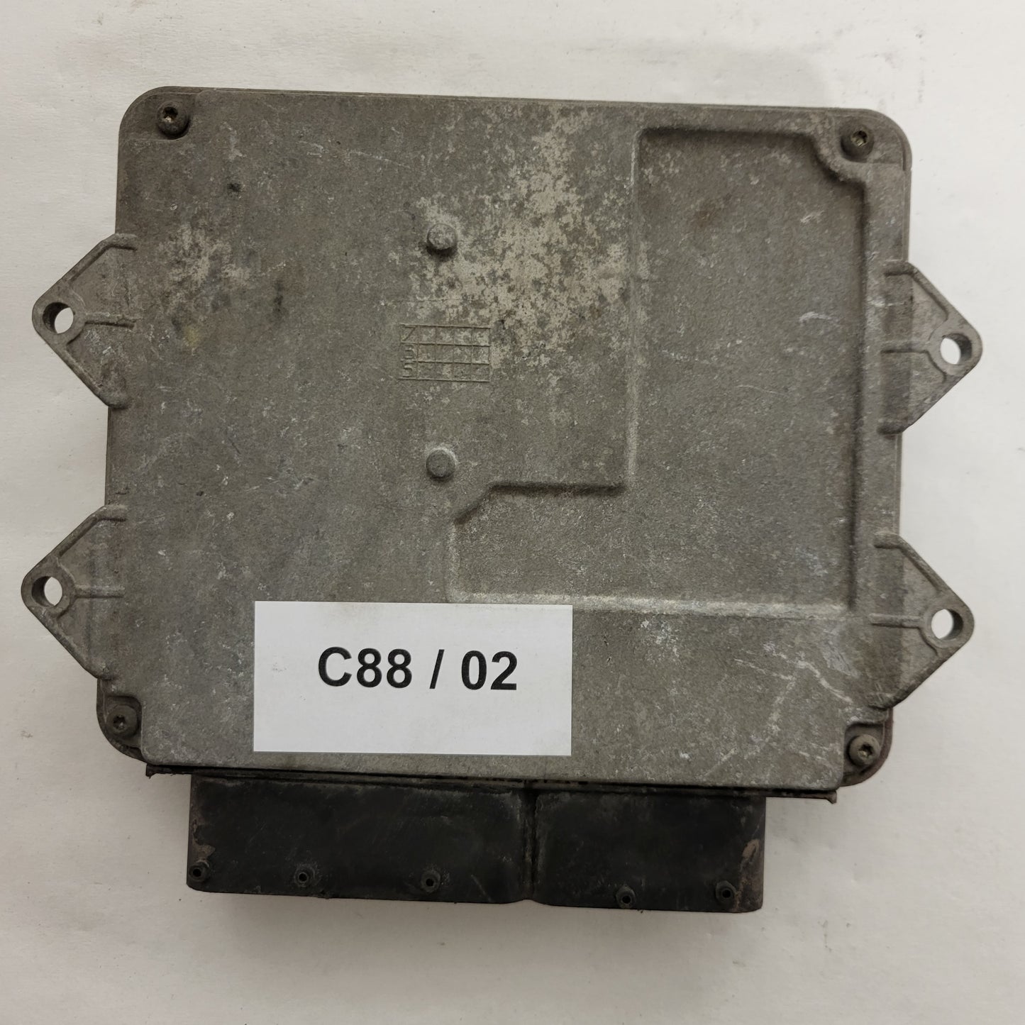 FIAT PUNTO ECU / MJD 6JF.P3 / 55195817 / HW1BM / 71600.053.00 / MAGNETI MARELLI
