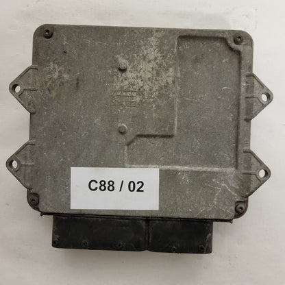 FIAT PUNTO ECU / MJD 6JF.P3 / 55195817 / HW1BM / 71600.053.00 / MAGNETI MARELLI