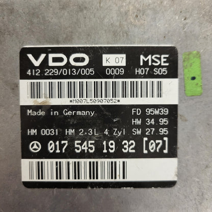 MERCEDES BENZ W210 ECU / 0175451932 / 412.229/013/005 / VDO