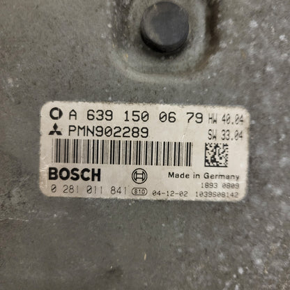 SMART FORFOUR ECU / A6391500679 / 0281011841 / BOSCH