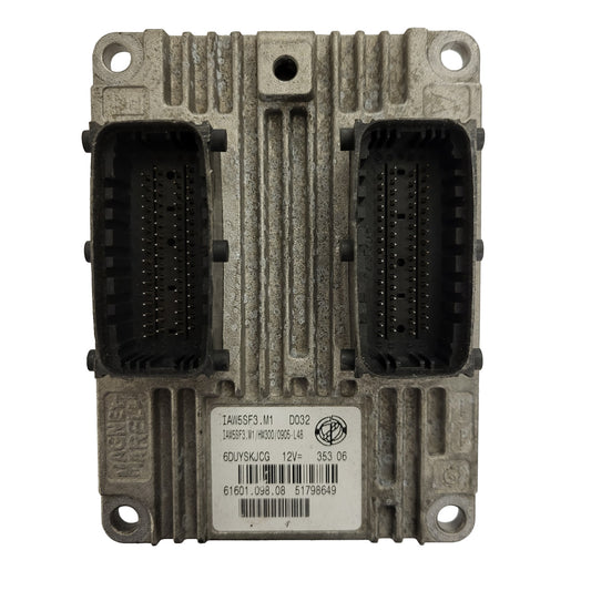 FIAT GRANDE PUNTO ECU / IAW 5SF3.M1 / 51798649 / 61601.098.08 / HW300 / MAGNETI MARELLI
