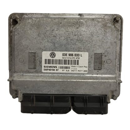 VW POLO ECU / 03E906033L / 5WP40194 07 / SIMOS 3PE / BOSCH