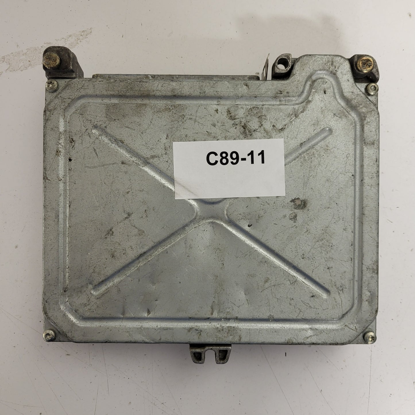 RENAULT CLIO ECU / S111730117 / S111730117B / HOM7700875746 / 7700102197 / SIEMENS