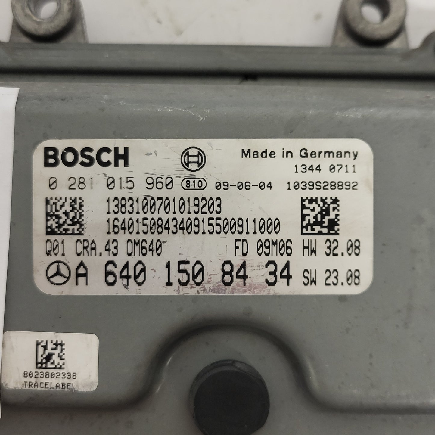 MERCEDES BENZ A B / 0281015960 / A6401508434 / BOSCH CRA.43 / OM640 BOSCH