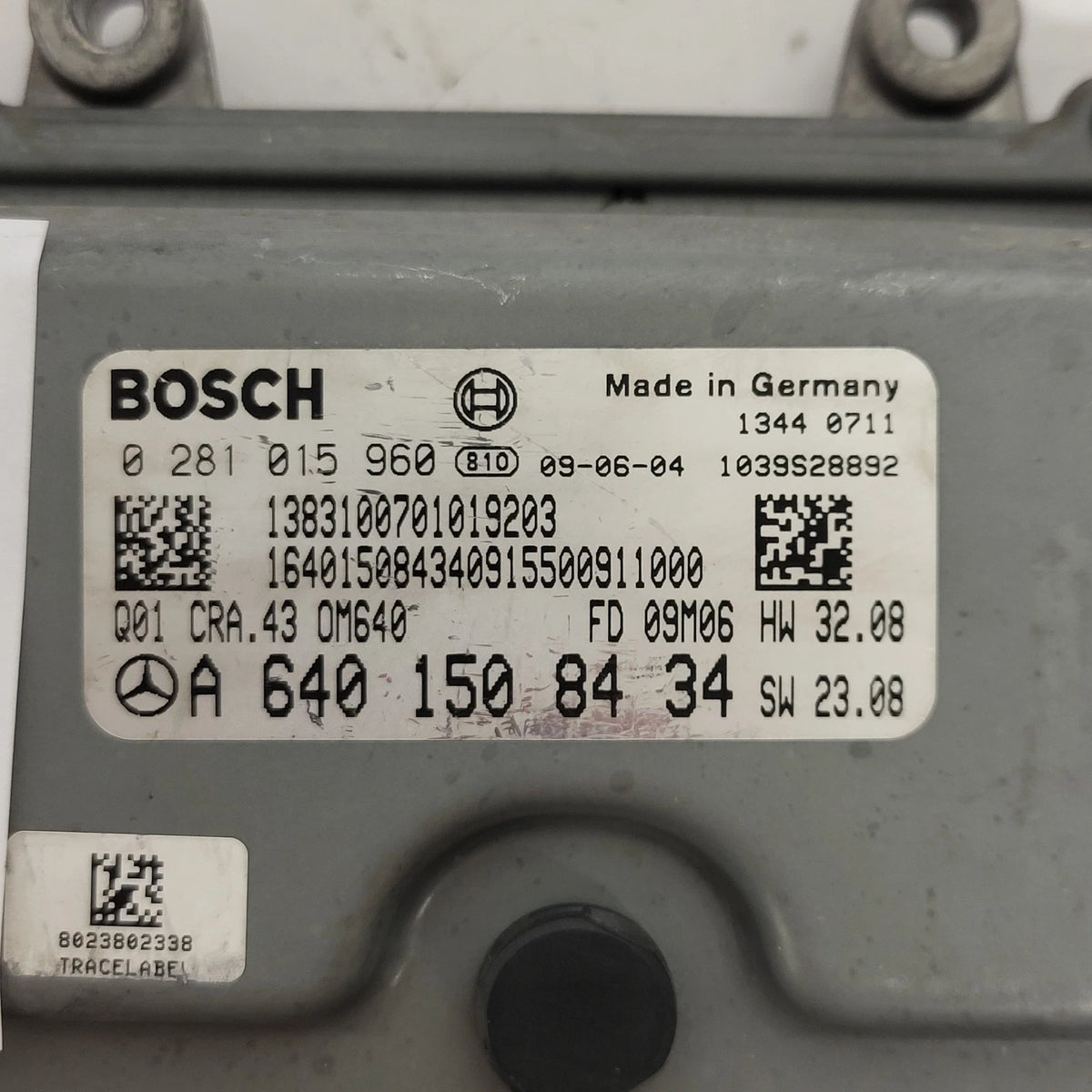 MERCEDES BENZ A B / 0281015960 / A6401508434 / BOSCH CRA.43 / OM640 BOSCH - C90-01 - 2