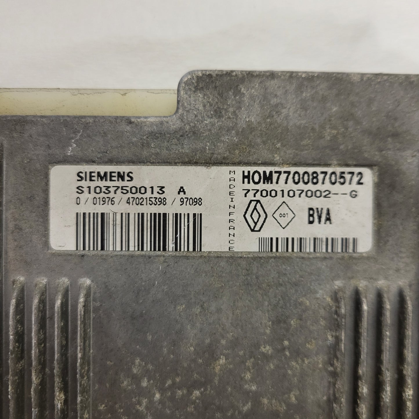 RENAULT ECU / S103750013A / HOM7700870572 / 7700107002-G / BVA / SIEMENS